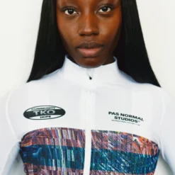 Maglia donna maniche lunghe Pas Normal Studios T.K.O. Mechanism - Bianco